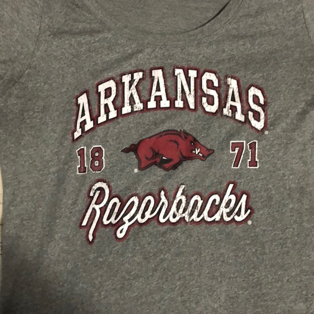 Creative Apparel Concepts Arkansas Razorbacks tee - Picture 2 of 5
